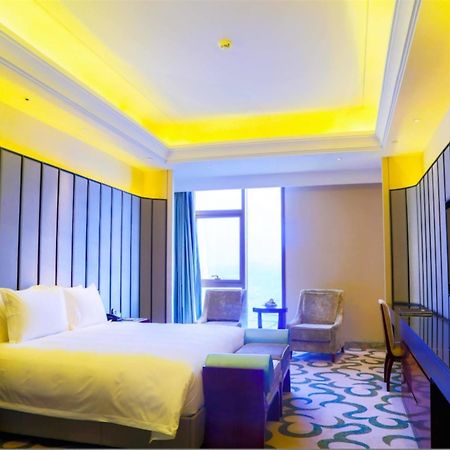 Xiamen Goldcommon Royal Seaside Hotel And Hot Spri Екстер'єр фото