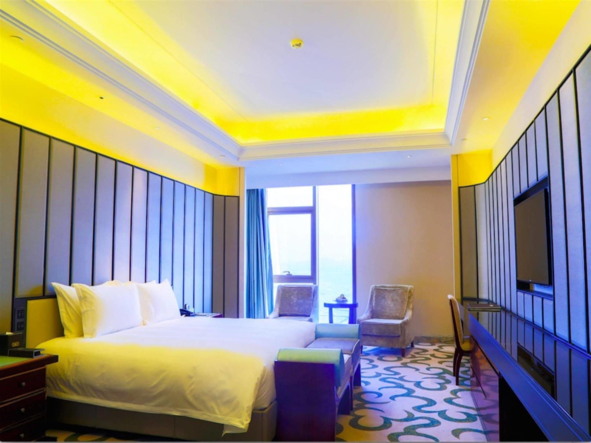 Xiamen Goldcommon Royal Seaside Hotel And Hot Spri Екстер'єр фото